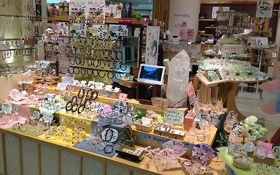 VIA MALL Apita Konannishiten